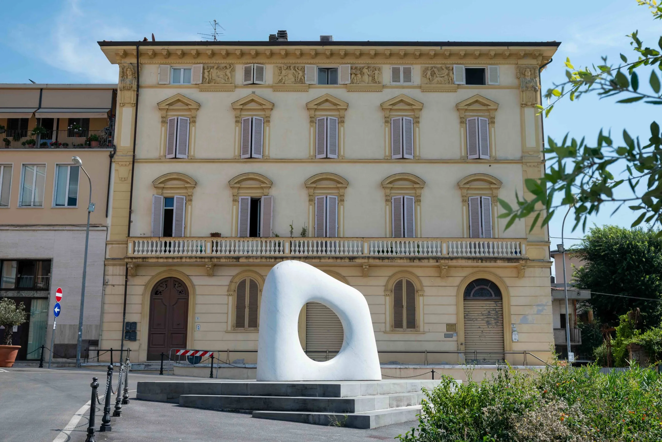 Customized Sculpture